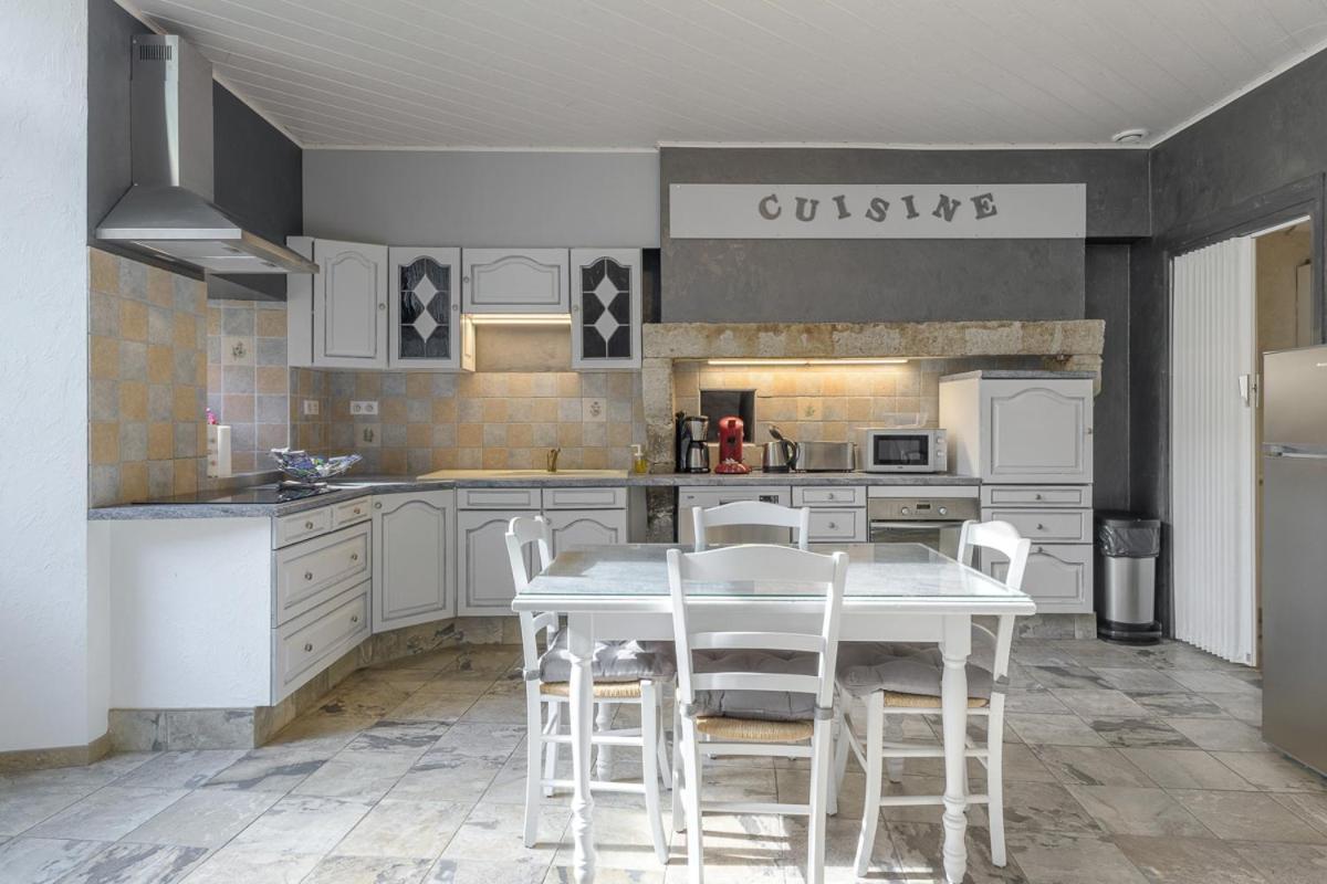 Les Nuits D'Anis - Appartements Hypercentre Le Puy-en-Velay Екстериор снимка